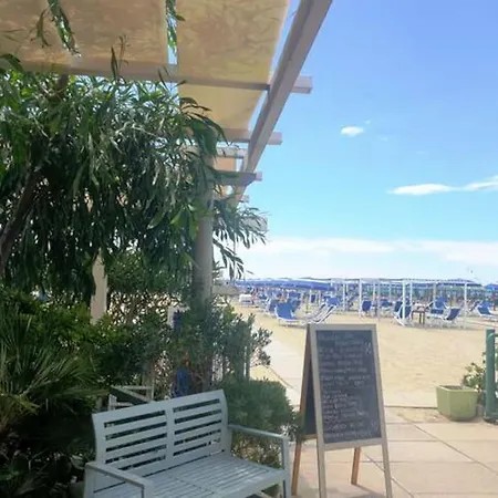 The Waterfront Refuge - Il Rifugio Frontemare